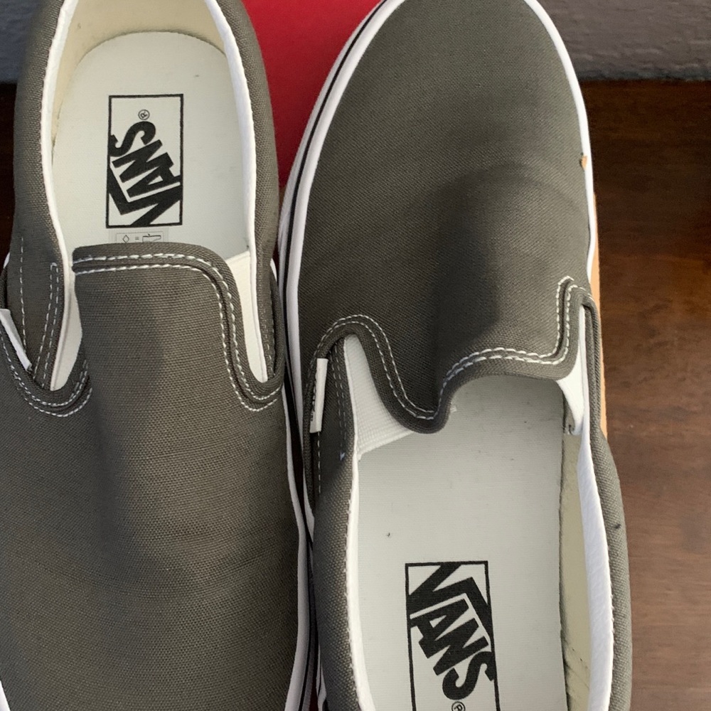 Grey Slip On Vans Size 8 Men - Picture 4 of 4